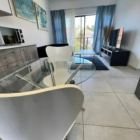 Sophiscated Upmarket One Bedroom Apartment Johannesburg Exterior photo