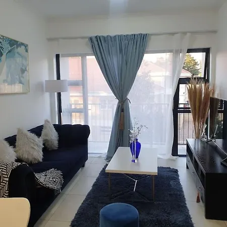Sophiscated Upmarket One Bedroom Apartment Johannesburg Exterior photo